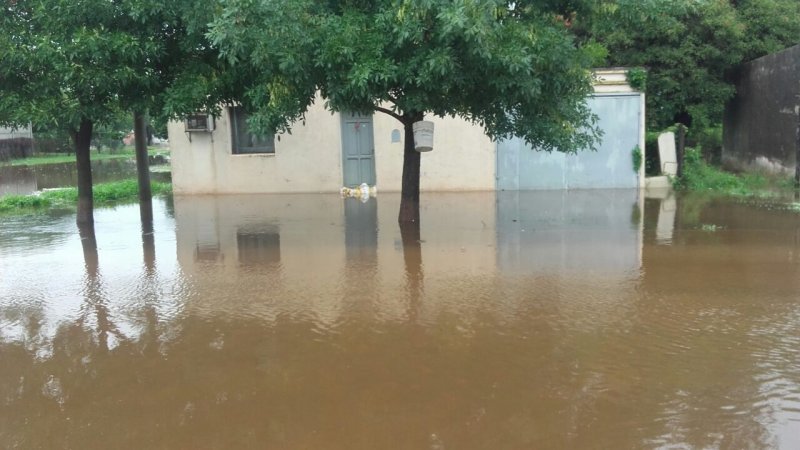 Aumenta la cantidad de evacuados en Porteña