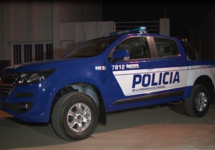 Automovilista fugó tras chocar una moto en Freyre