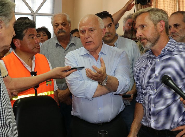 Lifschitz y Frigerio recorrieron zonas inundadas en Villa Minetti