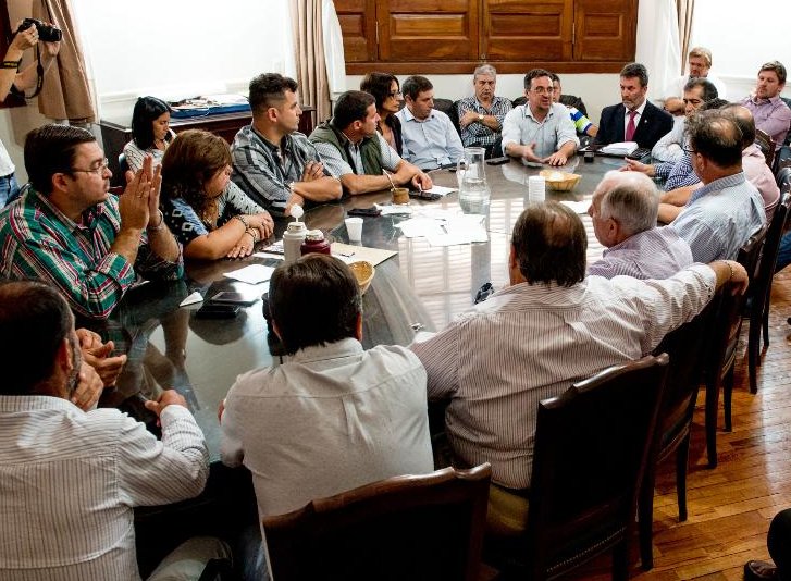 Comienza a activarse la paritaria municipal