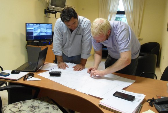 Arrufó: Comenzaron las obras de pavimento, cordón cuneta y desagües pluviales