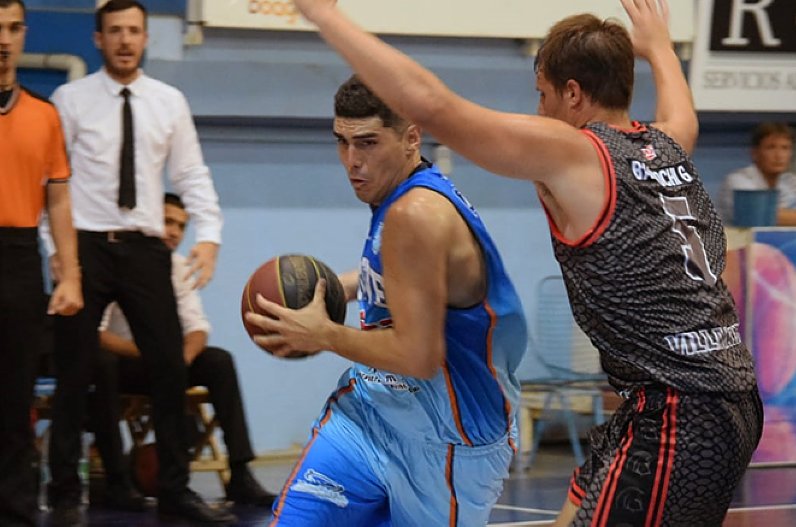 Cordobesa: Los dos 9 dieron el primer paso en semis