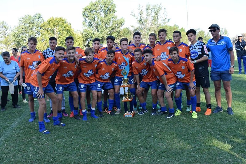 Atl. Rafaela y Social Chipión los campeones del Esperanza Celeste