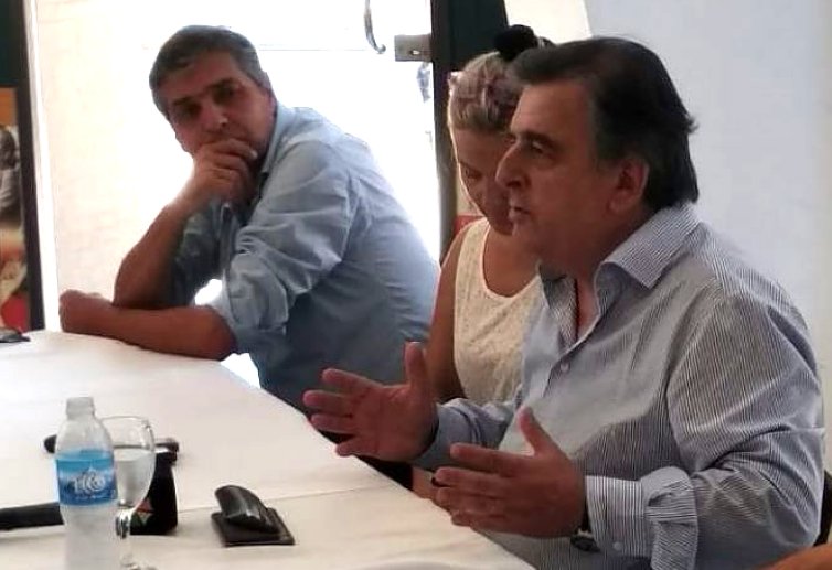 Negri dijo que no competirá en una interna poco transparente