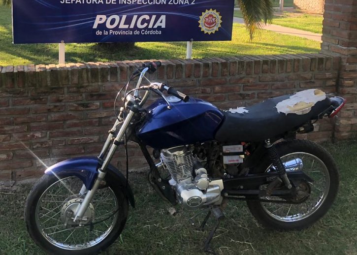 Recuperaron una moto robada en Brinkmann