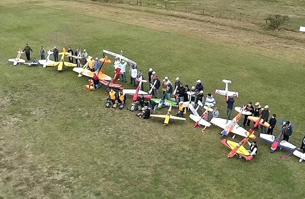 Exitoso encuentro de aeromodelistas en Suardi