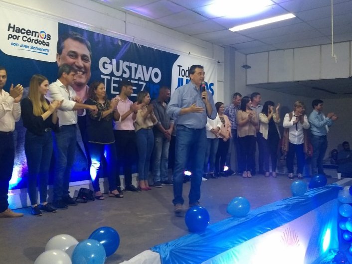 Brinkmann: Tévez lanzó su campaña rumbo al 12 de mayo