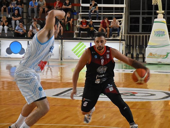 Liga Argentina: Tiro ganó un partido difícil y se acerca a los play offs