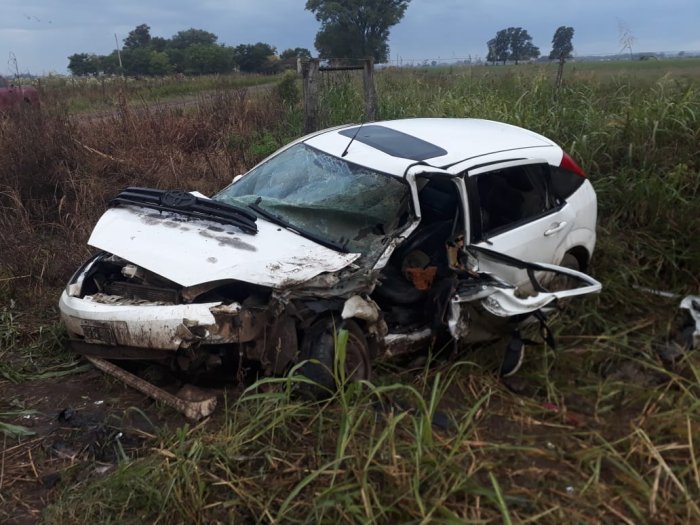 Choque frontal dejó dos heridos en Ambrosetti