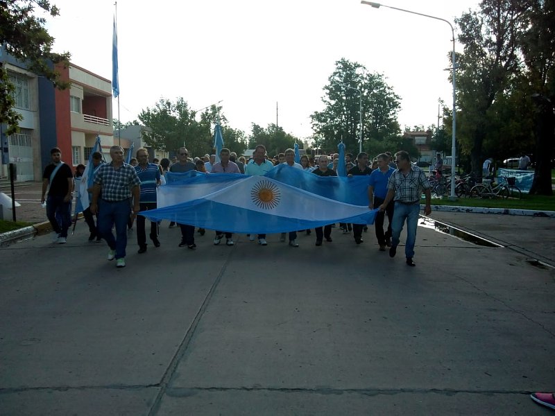 Emotivo acto por la gesta de Malvinas en Suardi 