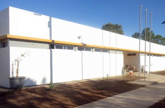 Suardi: Alumnos de la Escuela Técnica recibirán mochilas técnicas y netbooks
