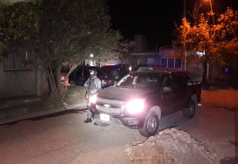 Detienen a una familia por narcomenudeo en San Francisco