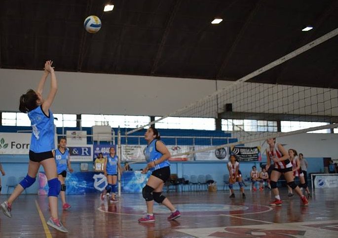 Voley: Se disputaron partidos postergados