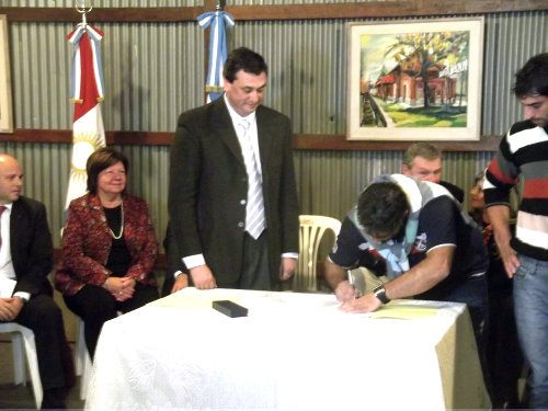 Brinkmann: Se oficializó la compra de lotes en el nuevo Parque Industrial Regional