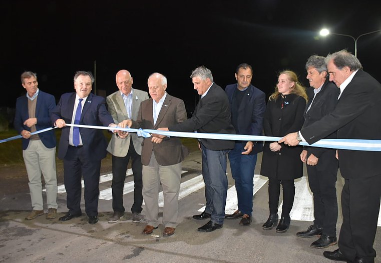 Ambrosetti vivió un día histórico con la inauguración de la ruta de acceso