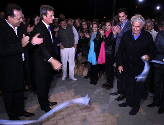 De la Sota inauguró el nuevo tramo de la costanera de Miramar