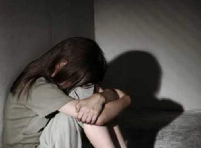 Investigan a dos hombres de Porteña por abusar de una menor