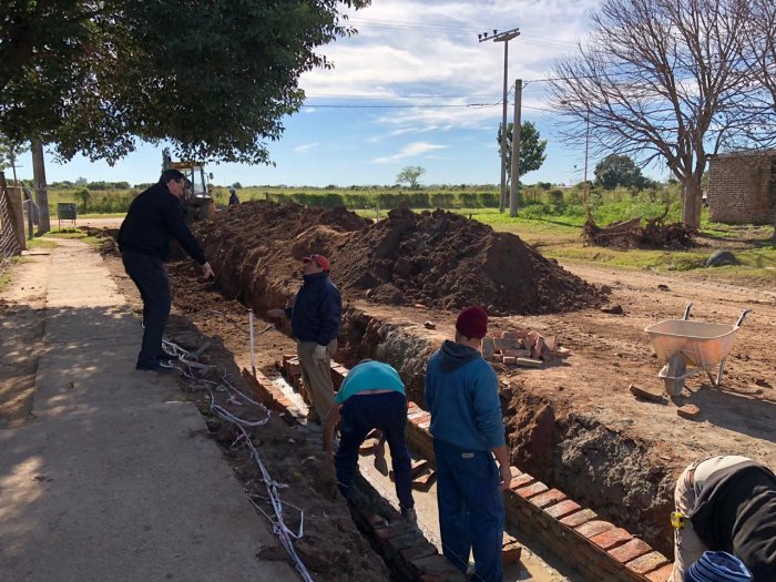 Brinkmann: El Intendente Tévez recorrió diversas obras públicas