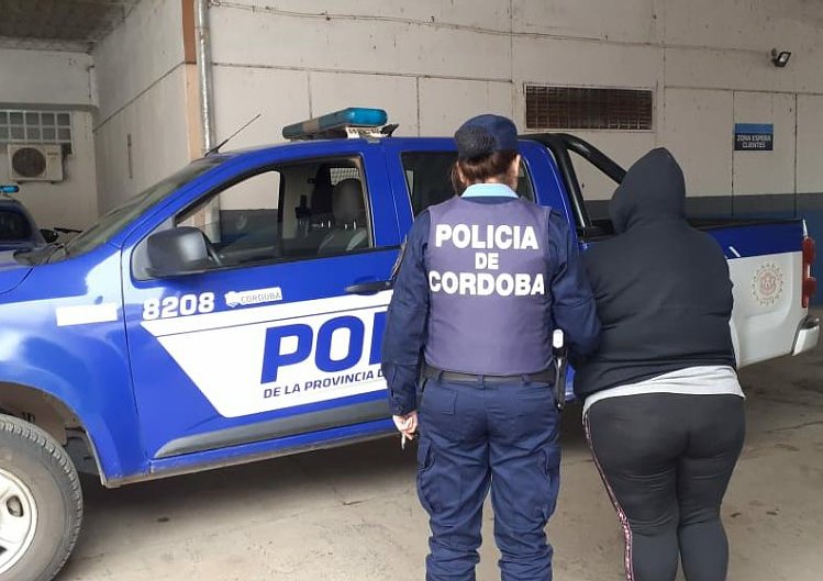 Una mujer y un hombre fueron detenidos en Brinkmann