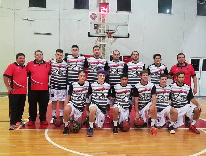 Interasociativo: Centro dió el golpe en los play offs