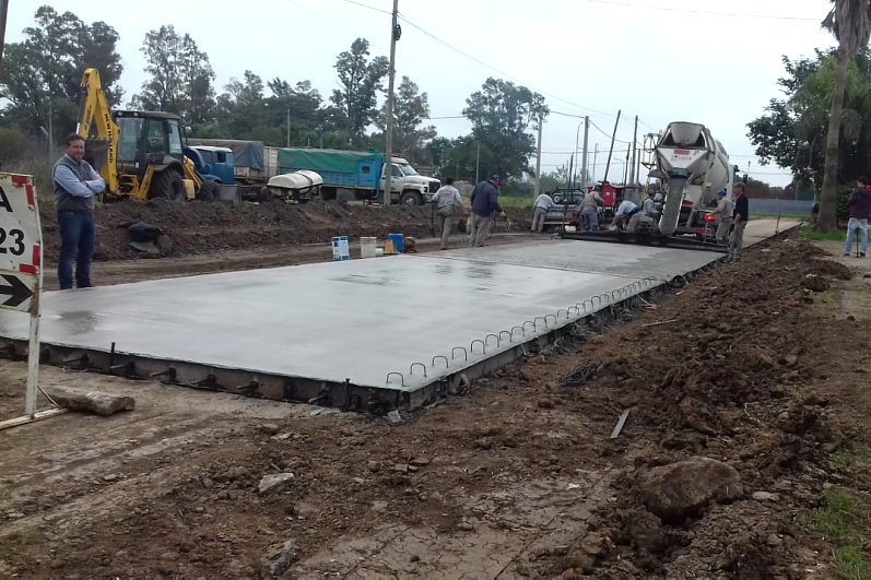 Suardi: Comenzaron con la pavimentación de la calle J.J. Paso