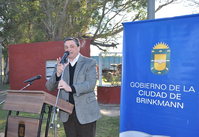 Brinkmann recordó un nuevo aniversario del fallecimiento de su fundador