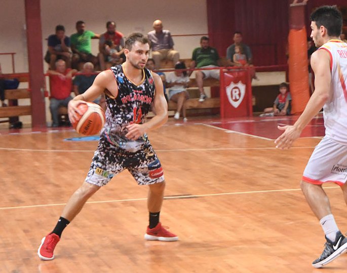 Lozano será el base de Sportivo en el Federal