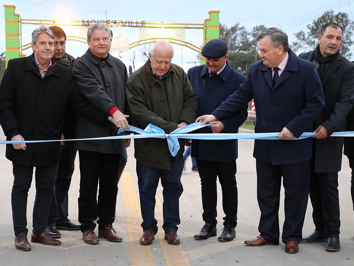Histórica inauguración de la ruta 69S Moisés Ville-Palacios
