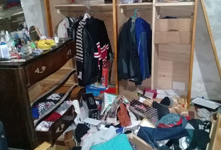 Robaron y dañaron viviendas en zona rural de Tacural