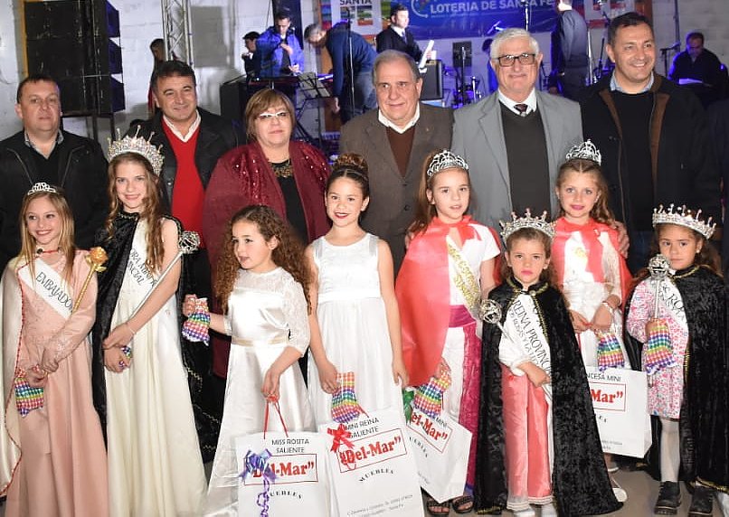 La niña Ana Clausen Trucco es la nueva Mini Reina Provincial