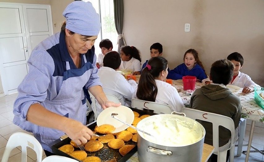 Media sanción para mejorar los valores de raciones y copa de leche