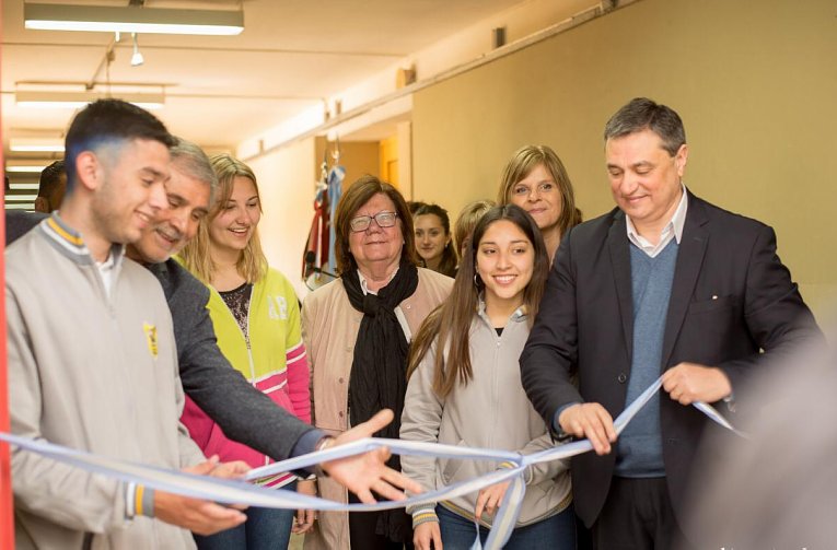 Brinkmann: Inauguraron dos aulas en el Ipetym Nº262 