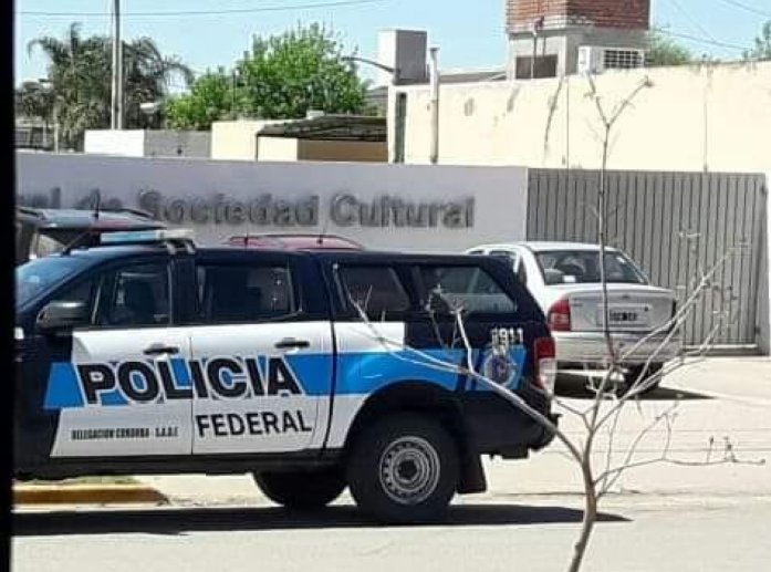 Hermetismo por los procedimientos en la Mutual Cultural La Para