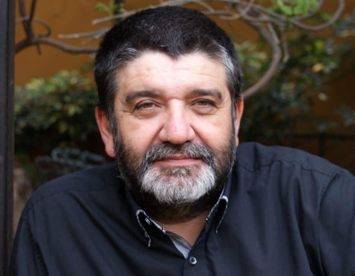 Juan Manuel Otero presenta su libro de poesías