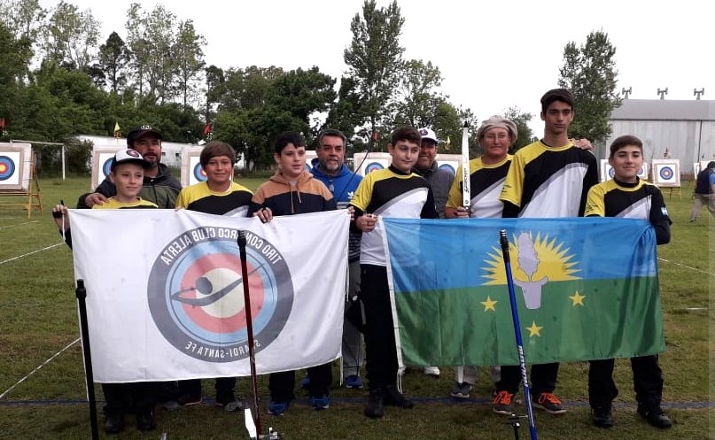 La arquería de Suardi compitió en un torneo en Santo Tomé