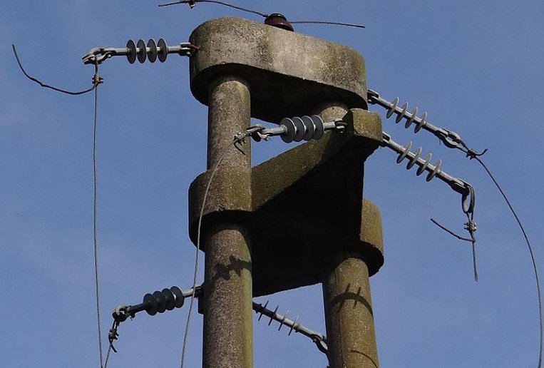 A la Cooperativa Eléctrica de Tacural le robaron 40 kms. de cables