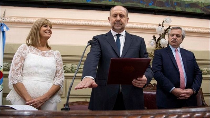 Omar Perotti juró como nuevo gobernador de Santa Fe
