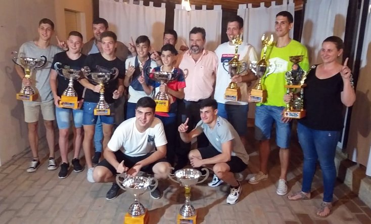 La Morterense cerró su año con la entrega de premios