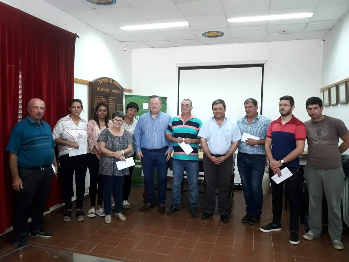 Michlig acercó fondos a instituciones de Arrufó y otras localidades