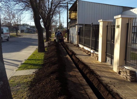 Ramona: Avanzan con la construcción de la red de agua potable