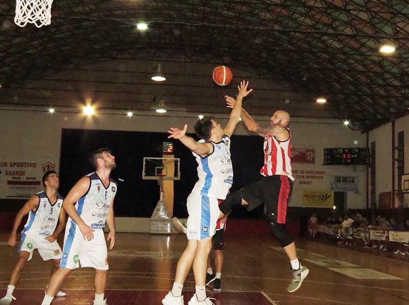 Federal: Sportivo perdió y se complica