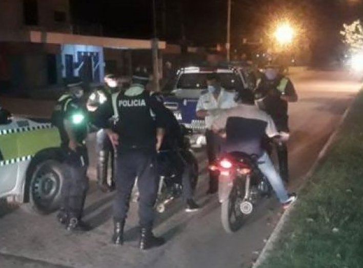 Unos 25 detenidos en el departamento San Cristóbal