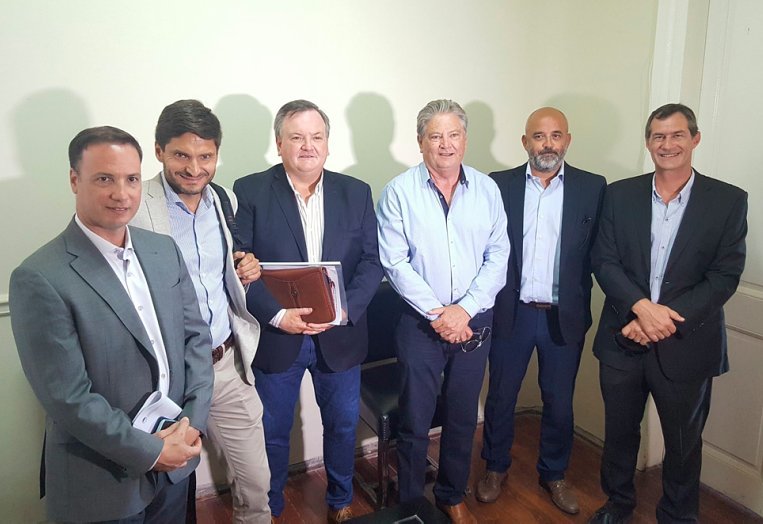 La UCR de Santa Fe propone 40 medidas para auxiliar a pymes 