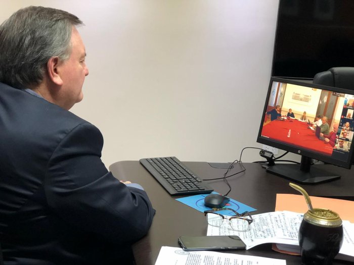 Coronavirus: Videoconferencia de autoridades departamentales y provinciales