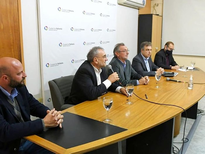 Otorgan créditos a pymes del departamento Castellanos