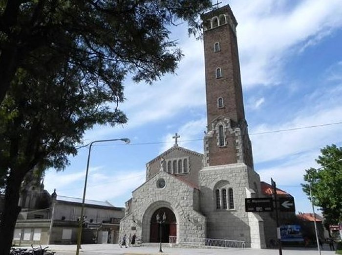 Permiten la apertura de los templos religiosos de Suardi