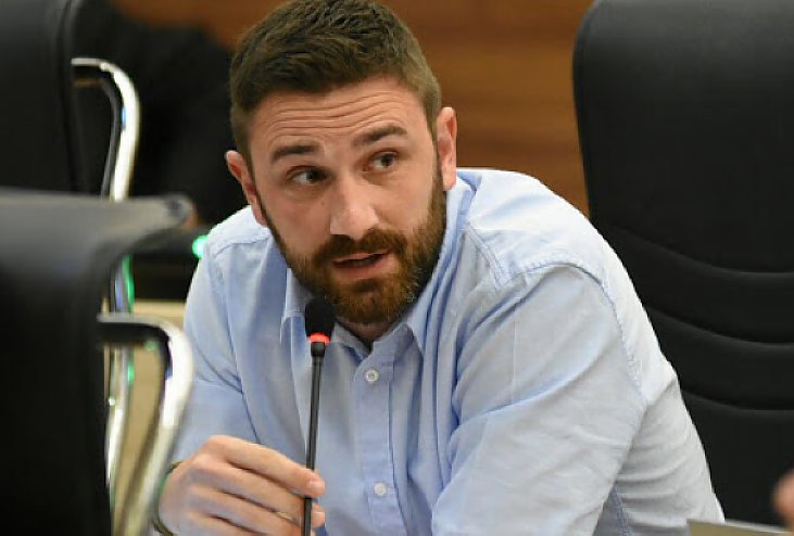 Estévez le pidió firmeza a Perotti por la situación de Vicentín