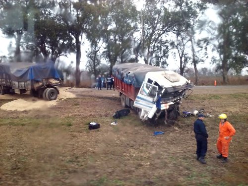 Porteña: Dos hombres de Morteros murieron en un choque de camiones