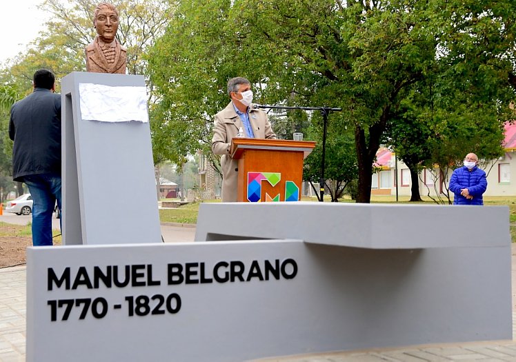 Morteros inauguró el Monumento al Gral. Belgrano