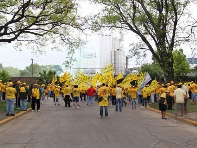 ATILRA realiza un paro total de actividades